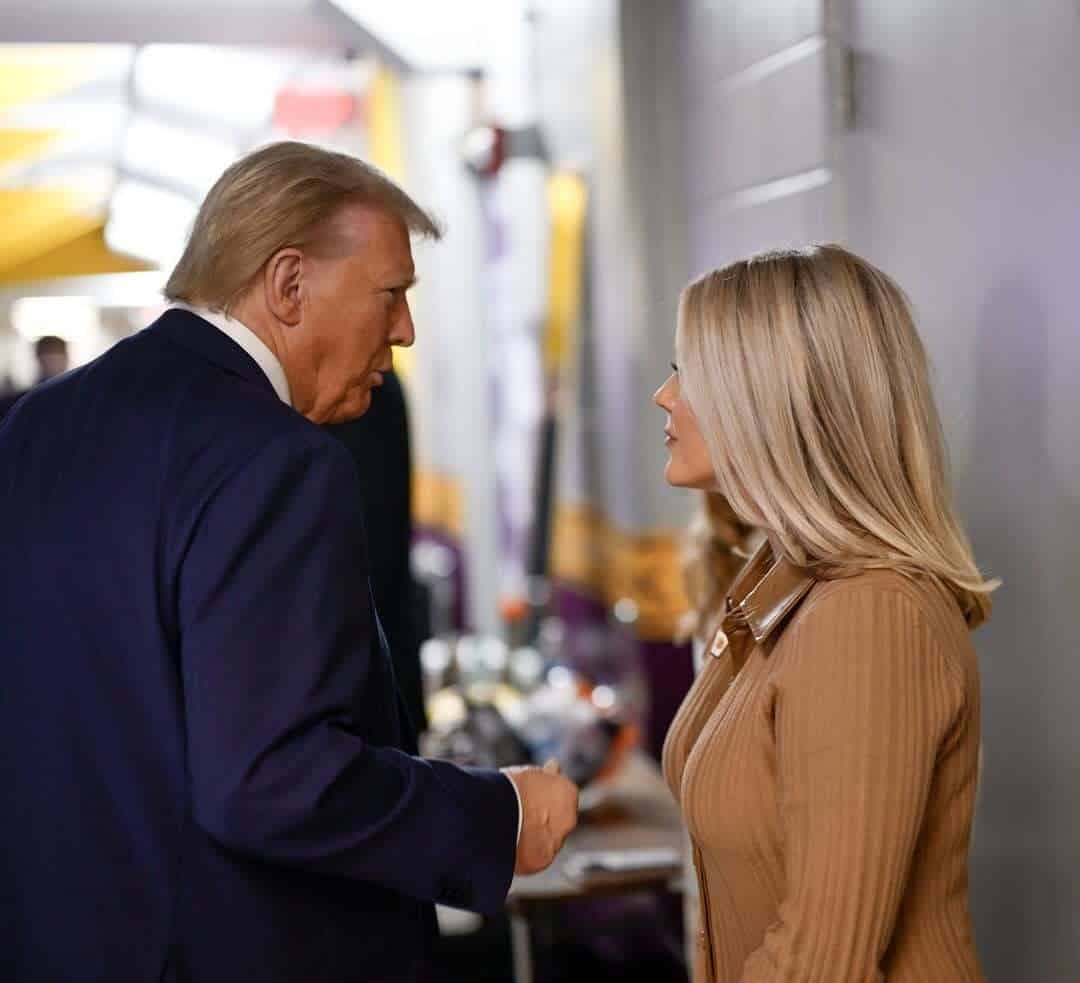 عکس با ترامپ