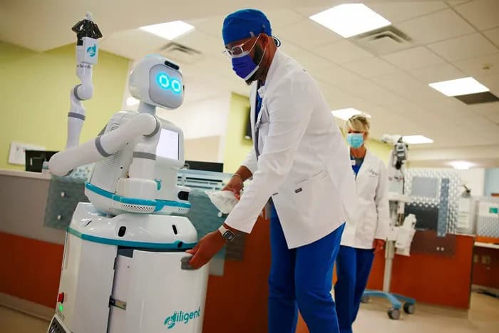 ربات بیمارستانی