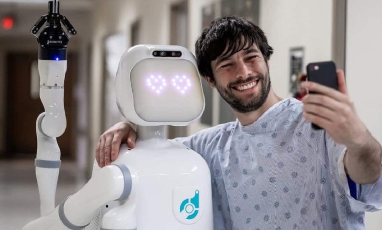 ربات پرستار Moxi