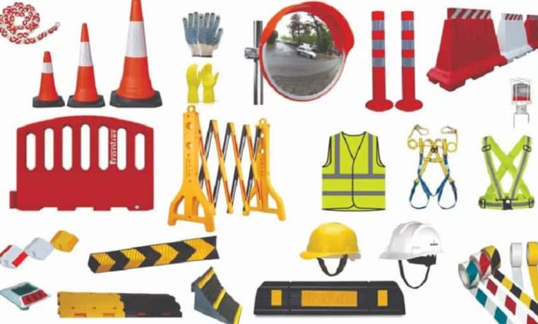 مرکز فروش عمده تجهیزات و تابلوهای ترافیکی