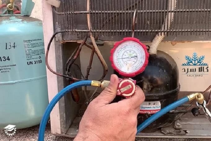 فرایند تعویض یا شارژ گاز مبرد