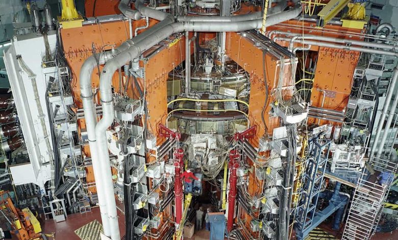 راکتور گداخت هستهای جت