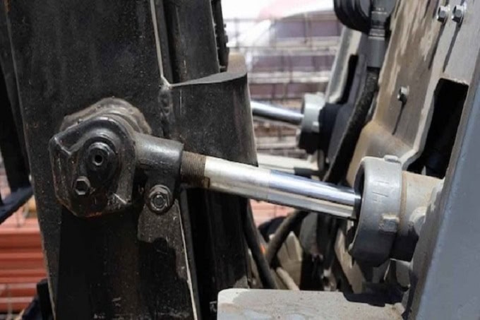 علائم خرابی سیستم هیدرولیک لیفتراک