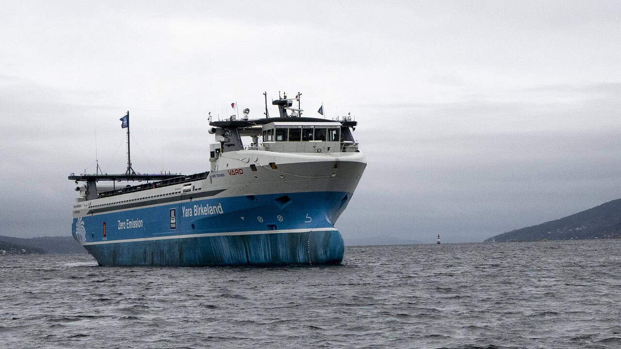 کشتی باری تمام الکتریکی