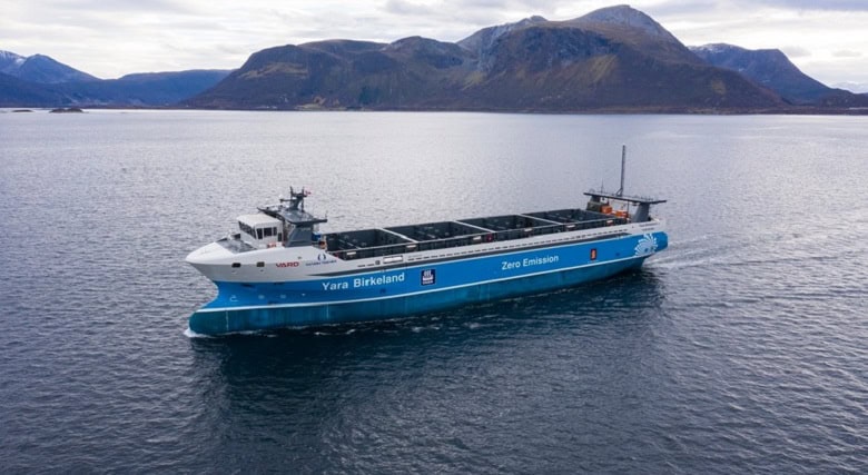 کشتی خودران