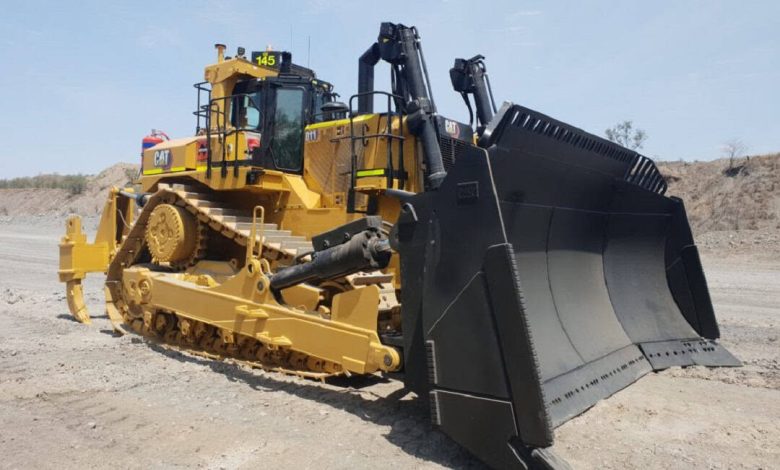 بولدوزر Caterpillar D11