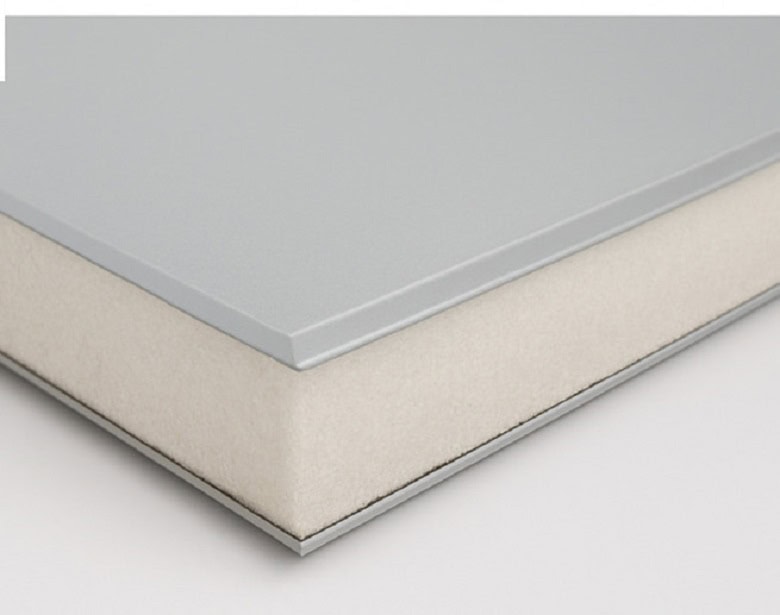 استحکام ساندویچ پانل