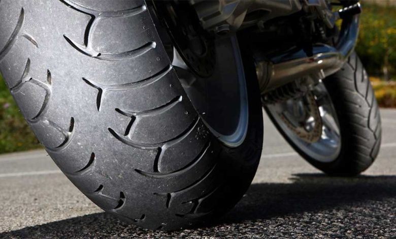 نشانه خطرناک در لاستیک موتور