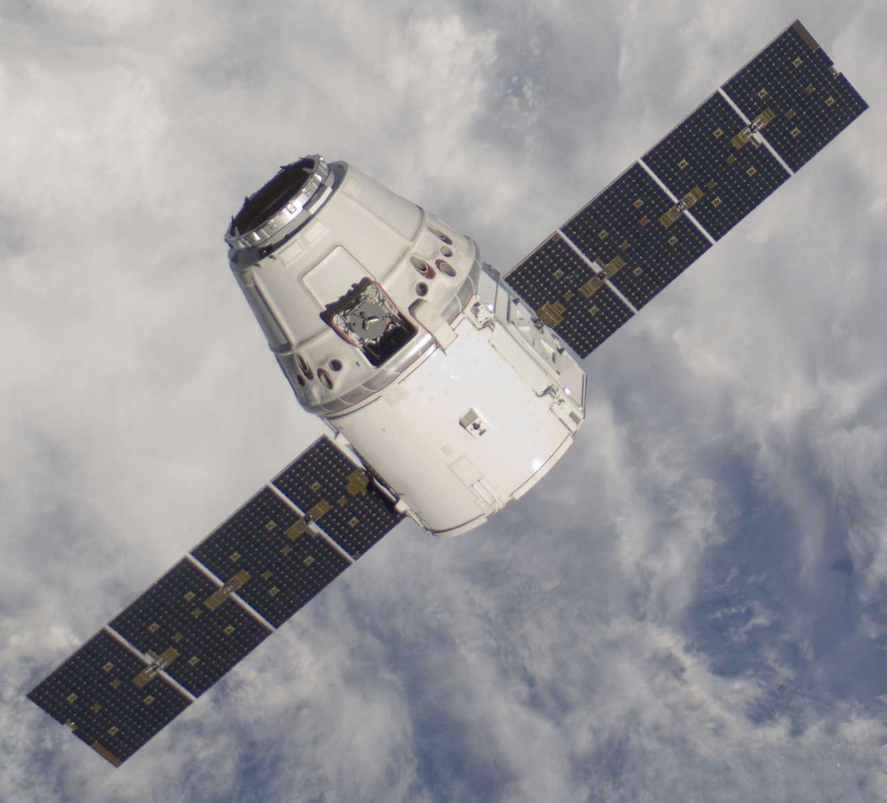 فضاپیما دراگون Cargo Dragon